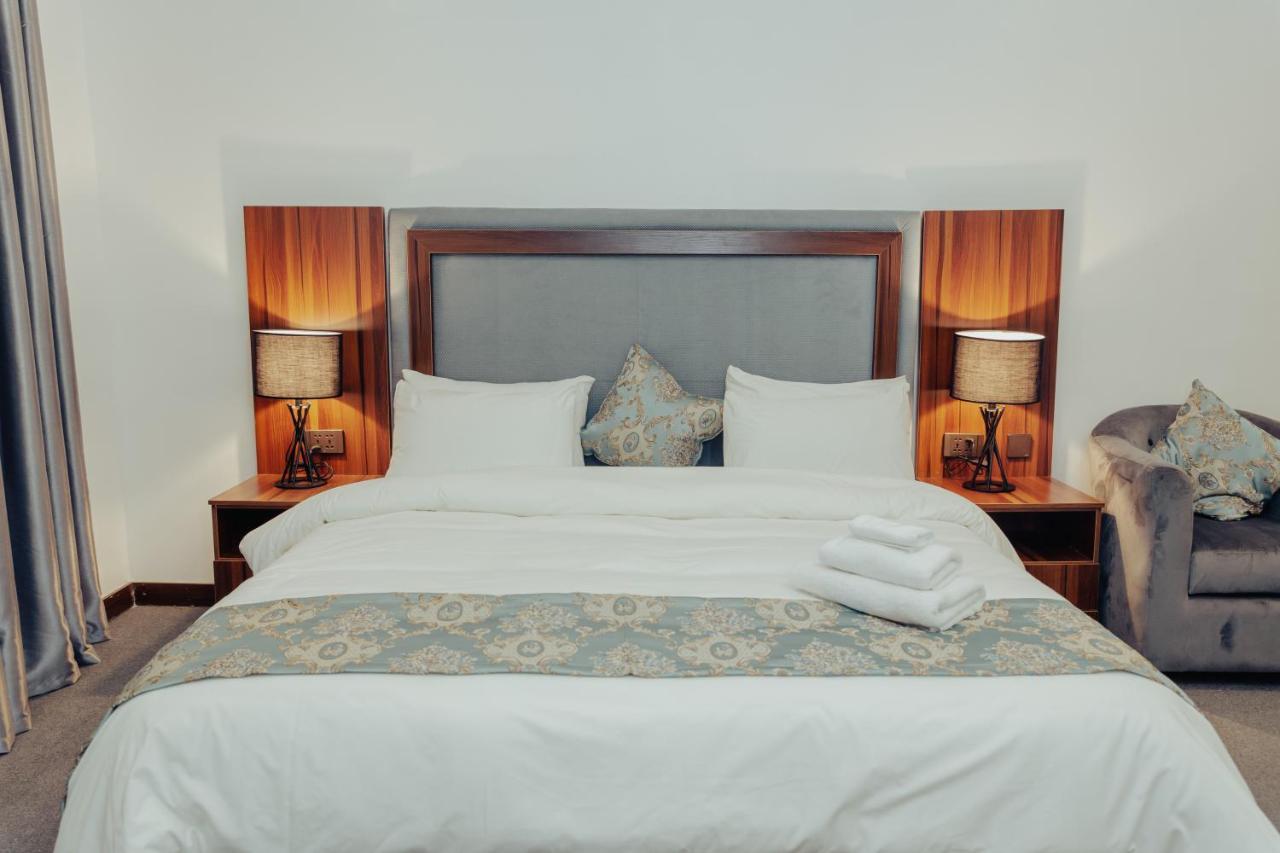 Sinclair Lake Chad Abuja Extérieur photo