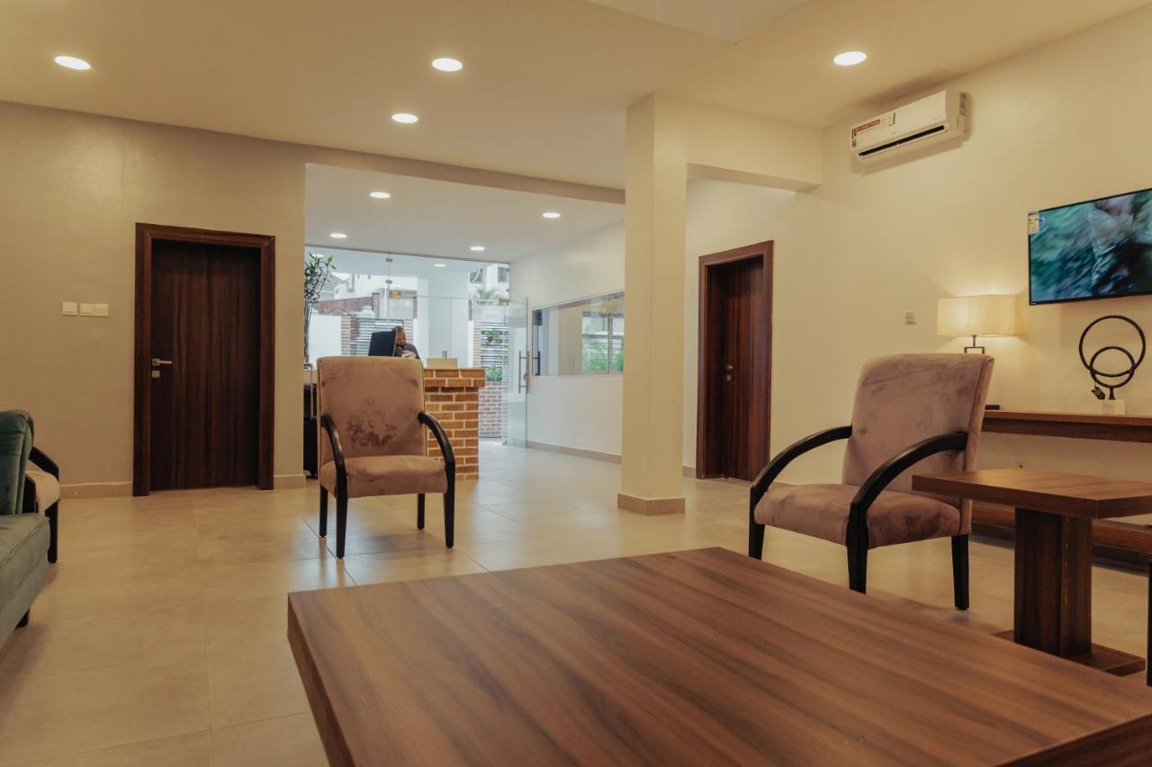 Sinclair Lake Chad Abuja Extérieur photo