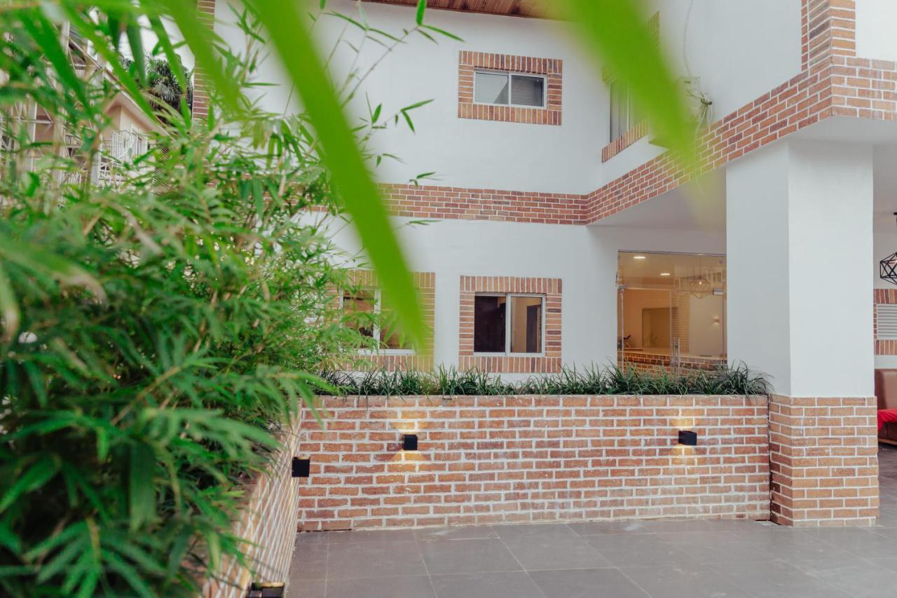 Sinclair Lake Chad Abuja Extérieur photo