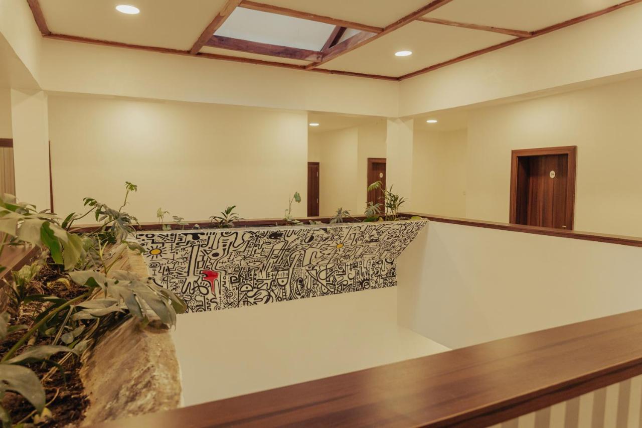 Sinclair Lake Chad Abuja Extérieur photo