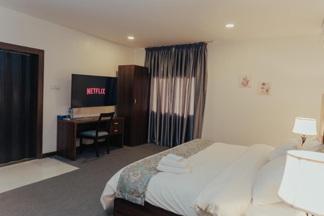Sinclair Lake Chad Abuja Extérieur photo