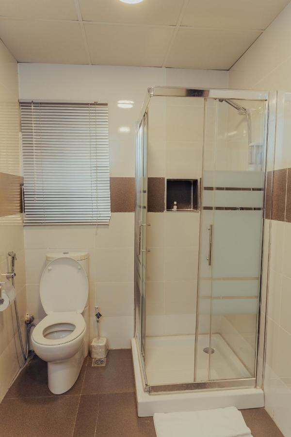 Sinclair Lake Chad Abuja Extérieur photo